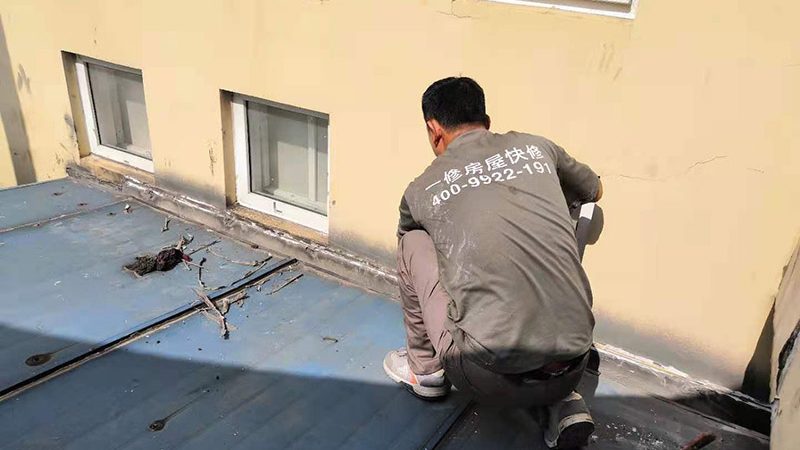 自粘防水卷材：揭秘十大品牌背后的技术奥秘